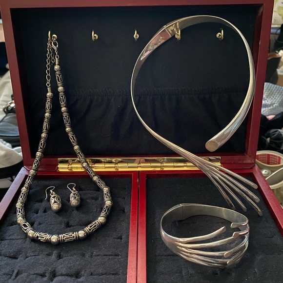 Sterling silver Necklace set - Picture 2 of 2